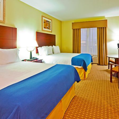 Holiday Inn Express Hotel & Suites-Magee, An Ihg Hotel Экстерьер фото